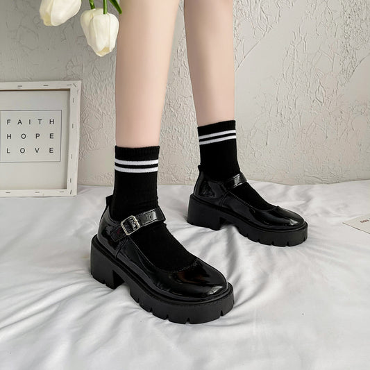 Casual leather shoes