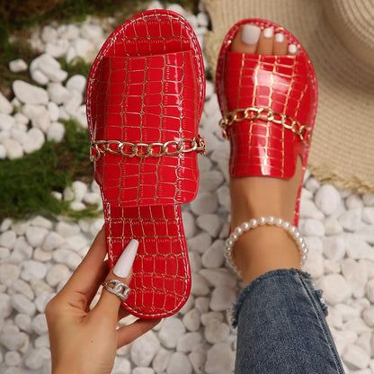 Toe chain slippers