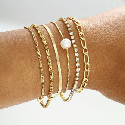 Metal chain set of 6 multi-layered bracelets