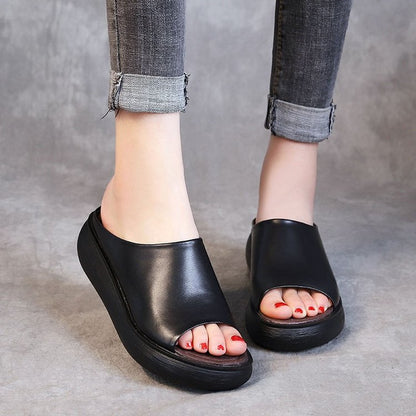 Casual thick-bottomed summer sandals