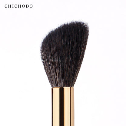 Zhenmei Tang China Red Angled Makeup Brush