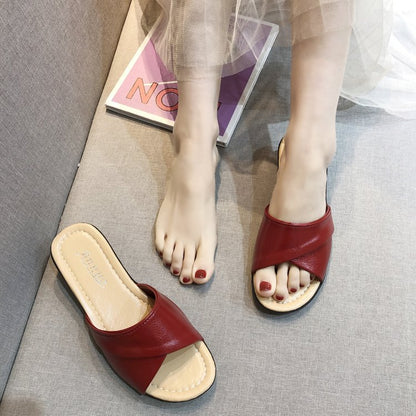 New cross-wedge slippers