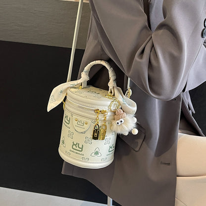 Popular bucket bag