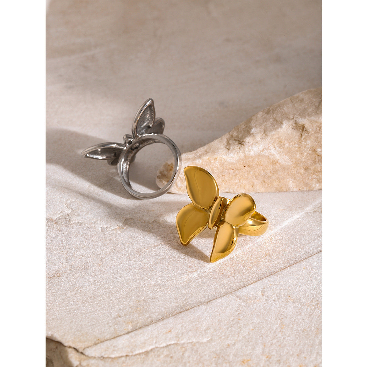 Smooth Butterfly Ring