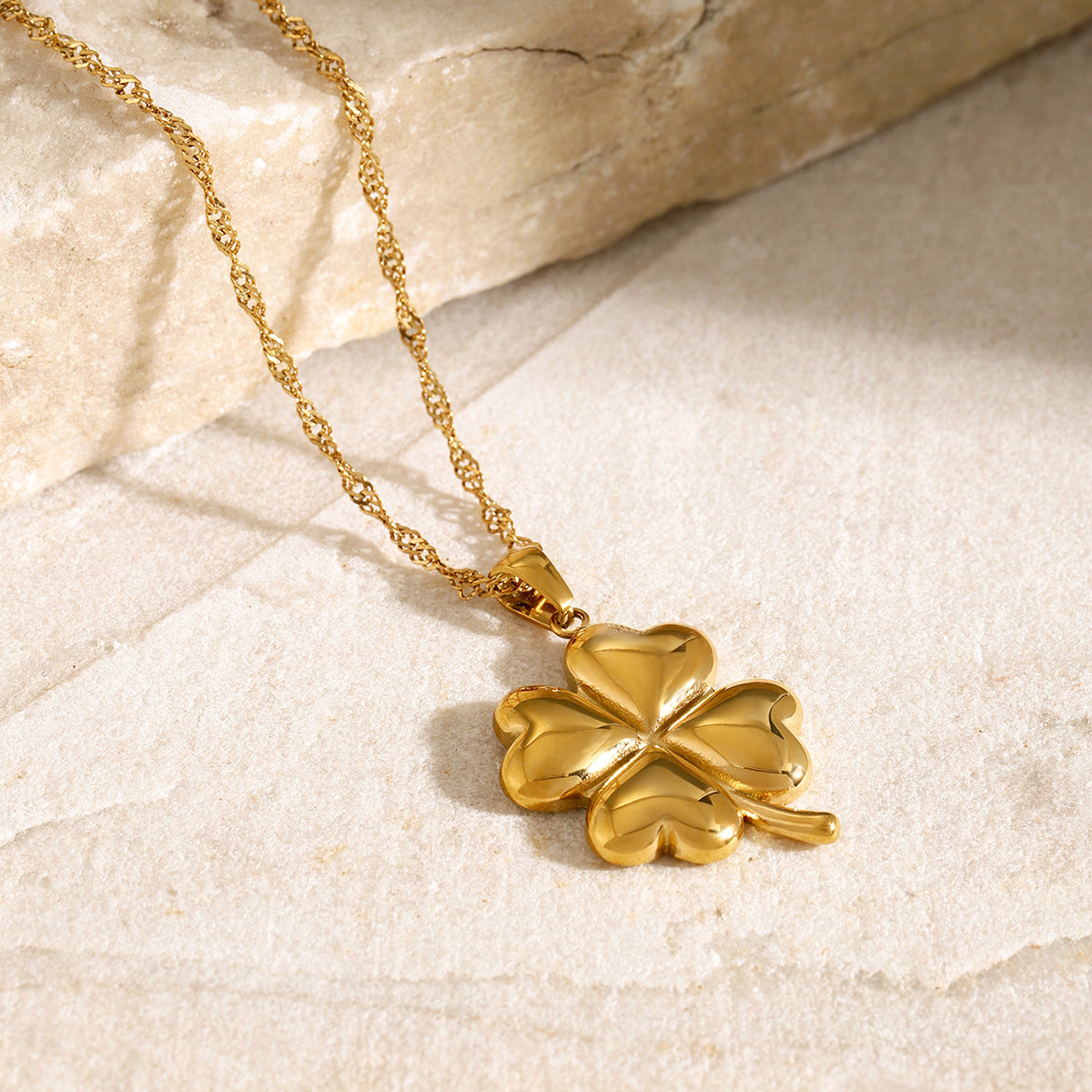 Four Leaf Clover Pendant Necklace