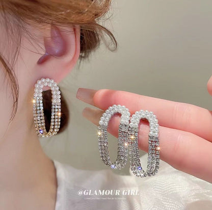 Pendientes de borlas ovaladas con perlas y diamantes