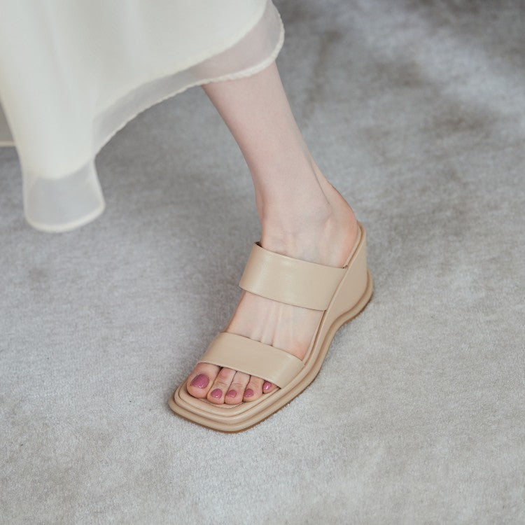 Platform muffin sandals