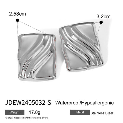 earrings pleated square wave