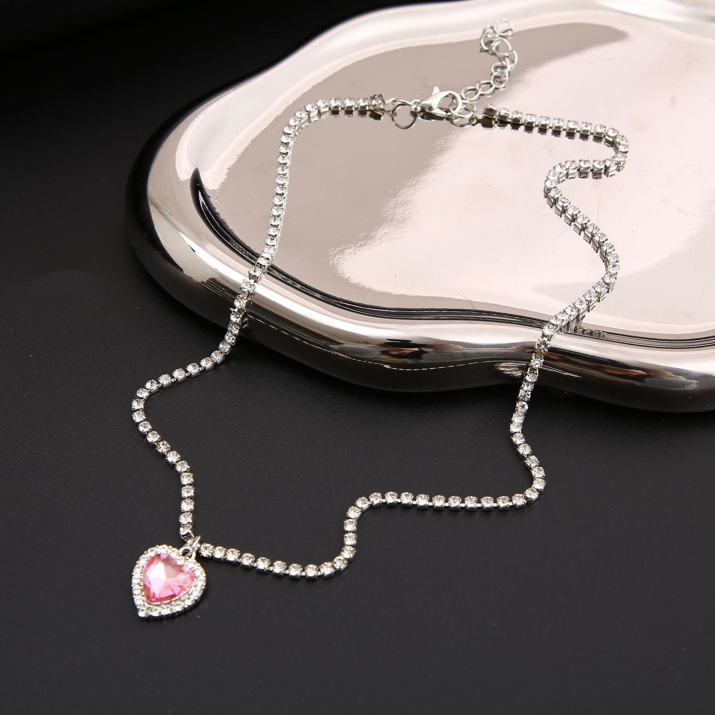 Heart zircon necklace