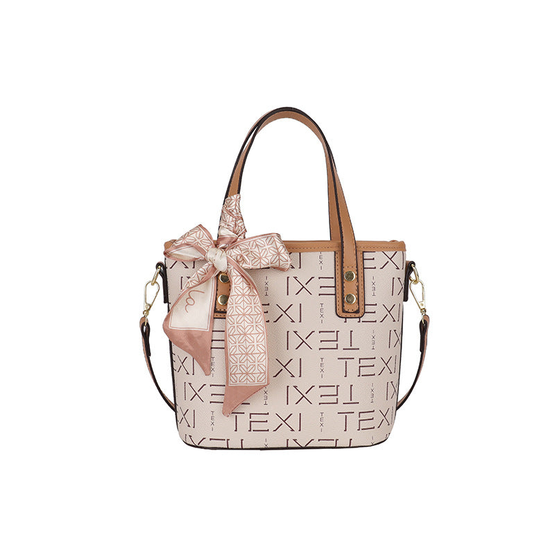 Stylish large-capacity bucket bag with advanced texture