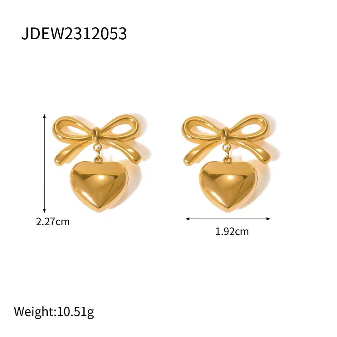 Bow love stud earrings