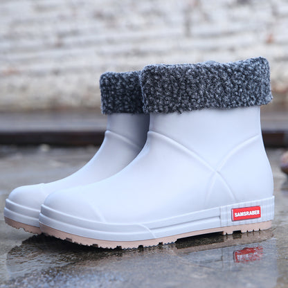 Versatile rain shoes