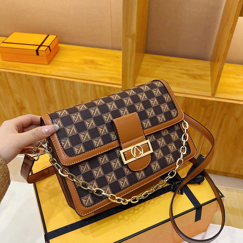 Small square bag retro printing contrasting color bag wholesale