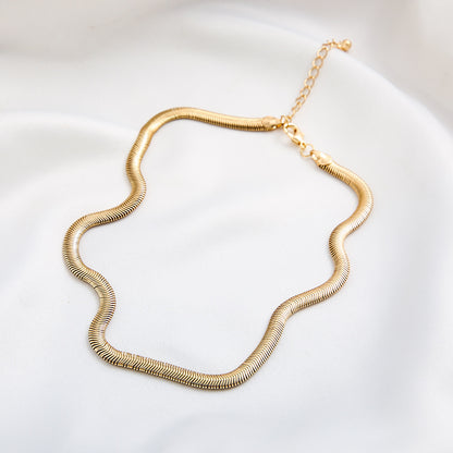 Gold snake bone necklace women wholesale