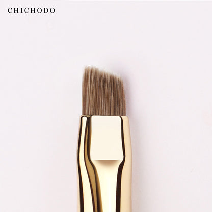 Chinese Red Sable Hair Angled Brow Brush