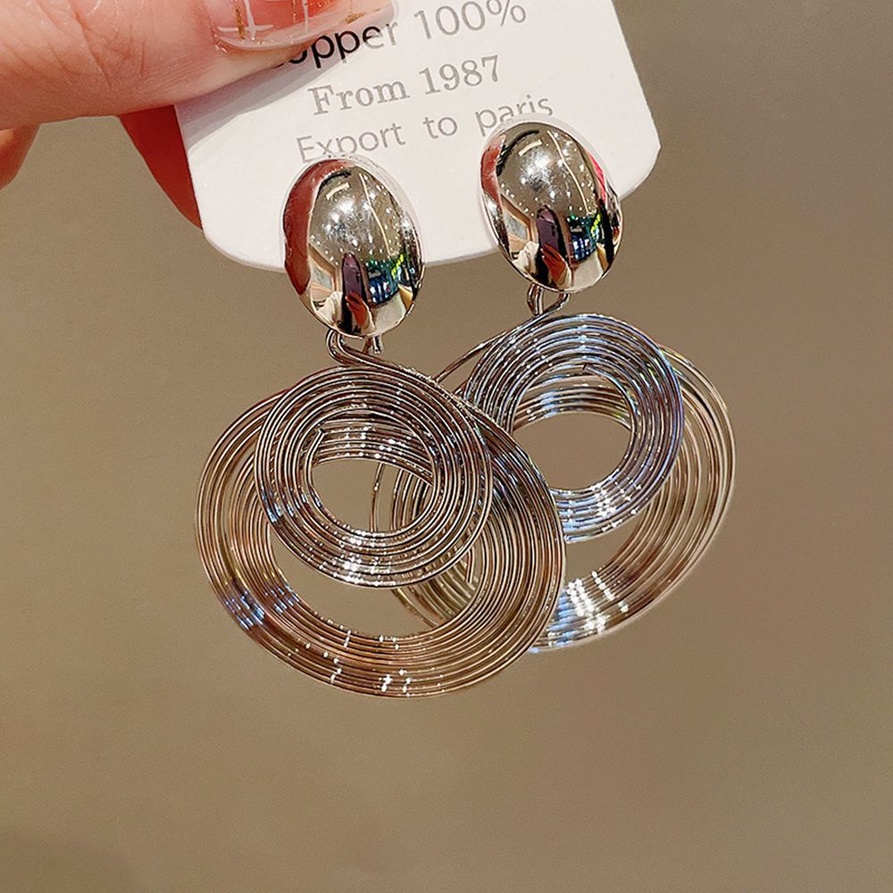 Metal circle earrings exaggerated wind