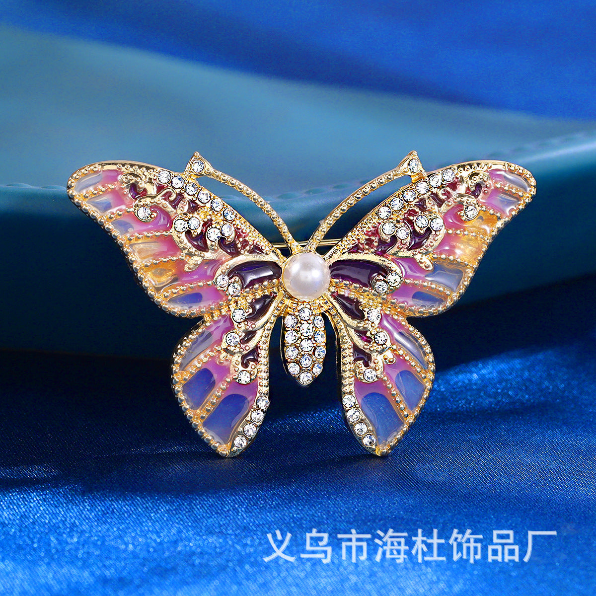 Golden Dust Water Pearl Butterfly Corsage