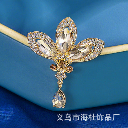 Crystal Accessory Brooch