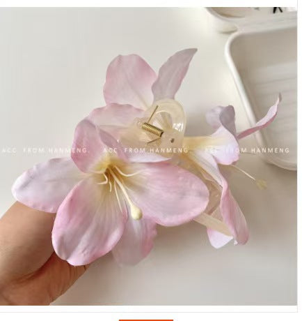 Three-dimensional lily temperament grab clip simulated flower hairpin