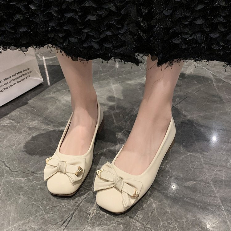 Bow flat shoes