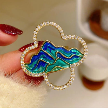 Guofeng Mountains and Rivers Brooch