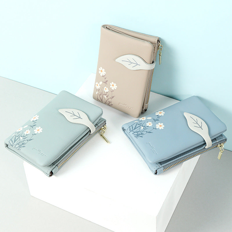 Little daisy print wallet