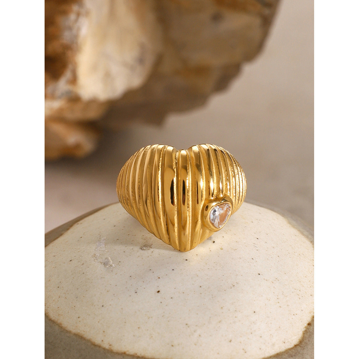 Heart zircon ring