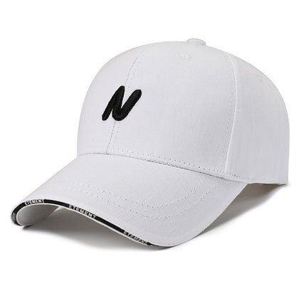 Gorra de pico de pato moderna con letras coreanas bordadas 