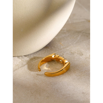 MOM letter open ring