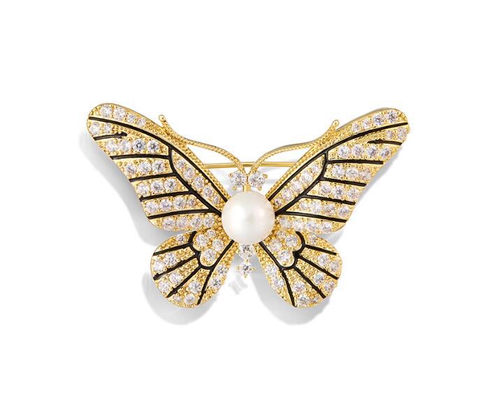 Butterfly Brooch Pearl