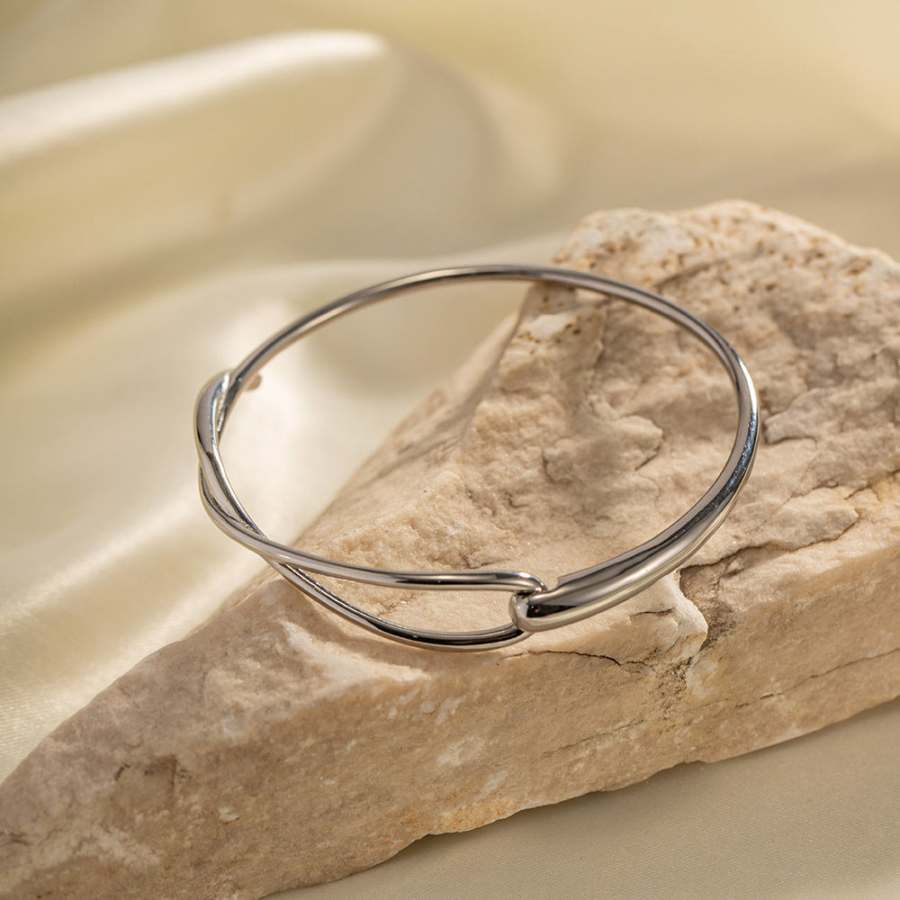 Steel-colored stainless steel bracelet