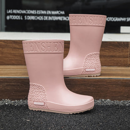 Medium tube fashionable thick-soled wear-resistant rain boots