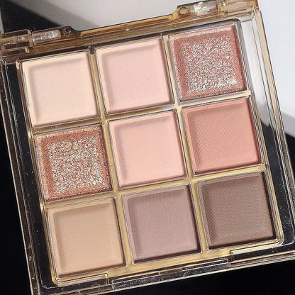 Paleta de sombras de ojos acrílicas transparentes de nueve colores 