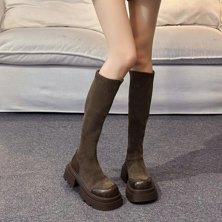 Thick-soled knee-length boots