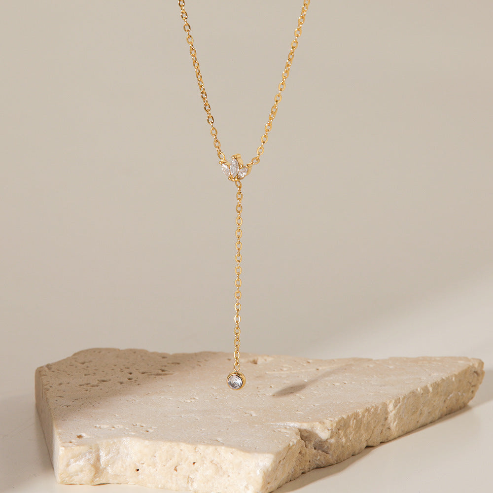 Crown White Zirconia Pendant Necklace