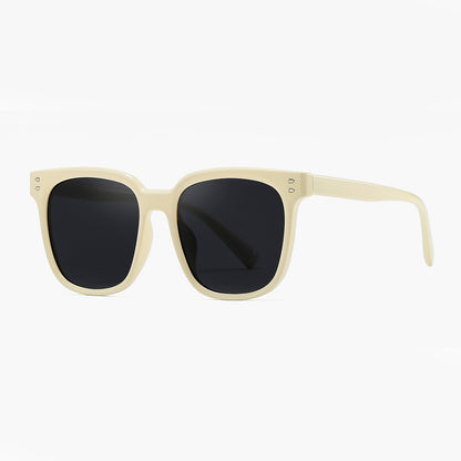 Retro Large Frame Sunglasses for Round Faces