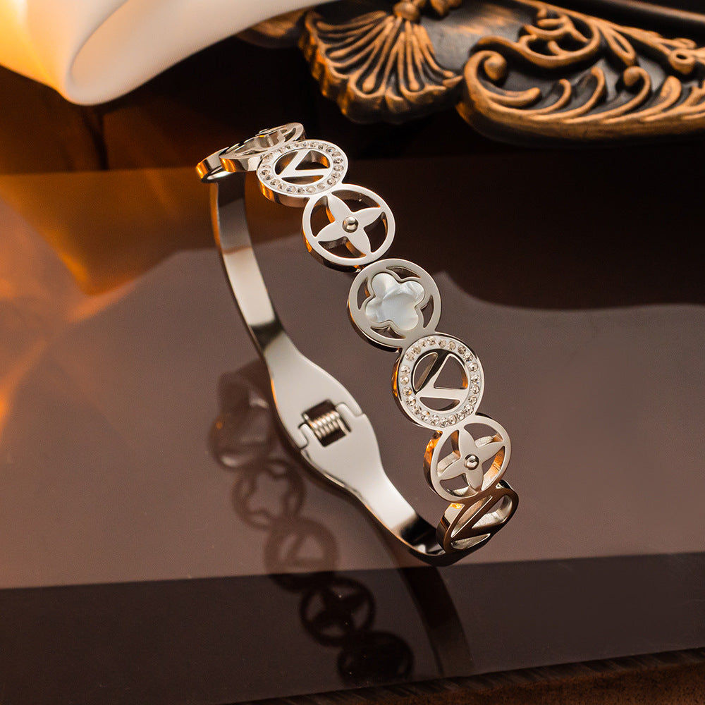 Hollow Clover V-shaped Diamond Bracelet, Fashionable Stainless Steel