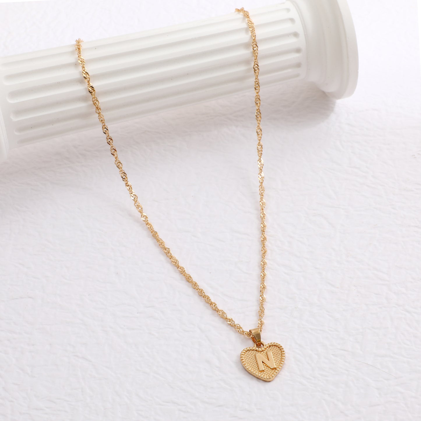 Hot selling heart letter necklace