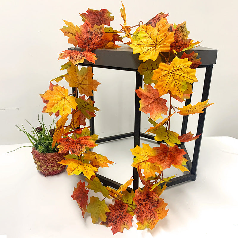 New imitation maple leaf vine Halloween decoration