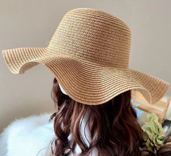 Sombrero de paja con lazo y borde ondulado para verano, ala grande, protección UV 