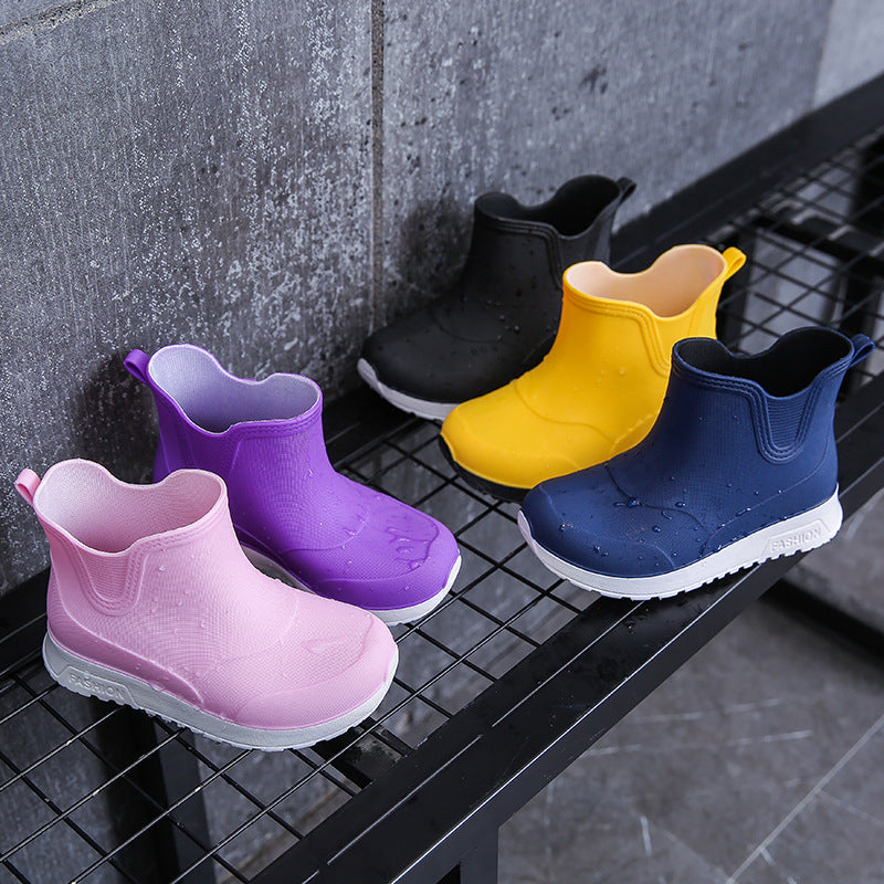 Fashion rain shoes for girls