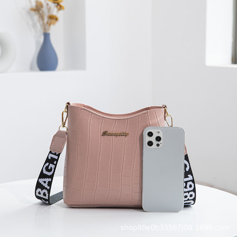 Korean version women's shoulder bag