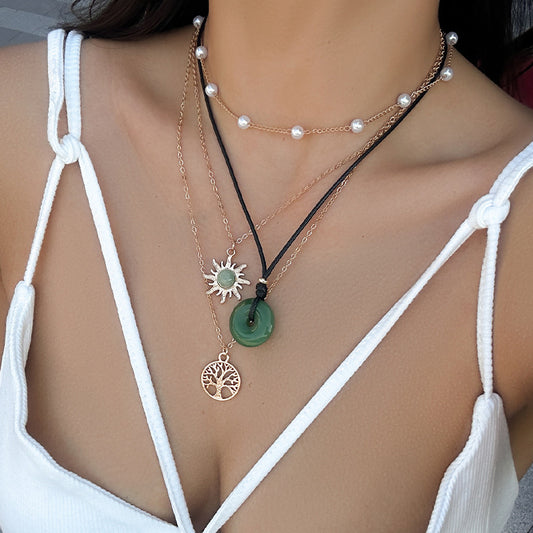 Pull glass stacked necklace