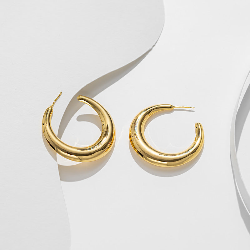 Luxe Metal Crescent Hoop Earrings Minimalist Chic Ins Style