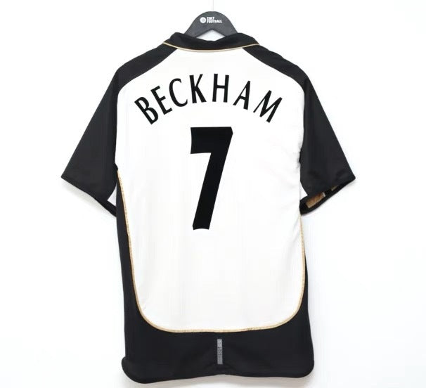 01-02 Reversible White-Gold 7 Beckham Centenary Jersey