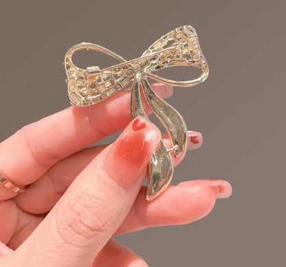 Light Luxury Bow Brooch