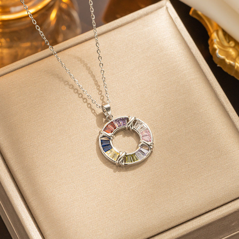 Luxurious Versatile Circle Necklace for Women - Micro-Inlaid Diamond