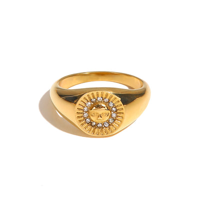 Women's vintage gold index finger ring