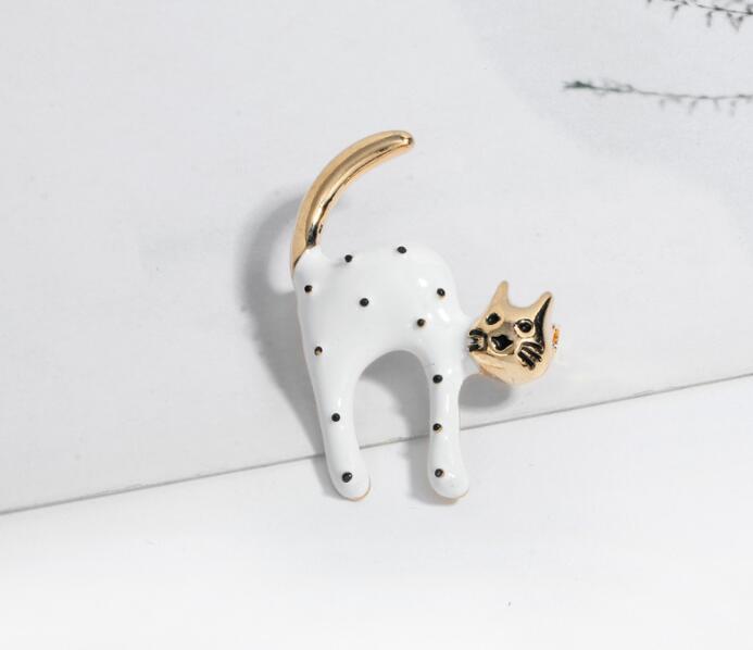 Dripping Polka Dot Cat Brooch