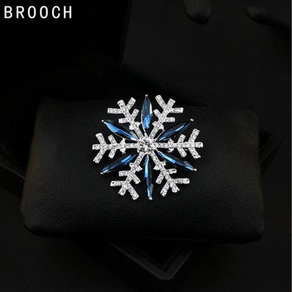 Snowflake brooch female high-end